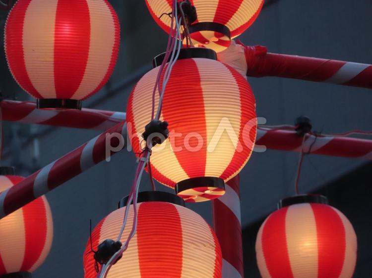 夏祭りの赤ちょうちん 夏祭り,赤ちょうちん,提灯の写真素材