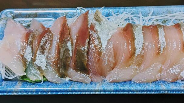 ツバスの刺身 ツバス,ハマス,幼魚の写真素材