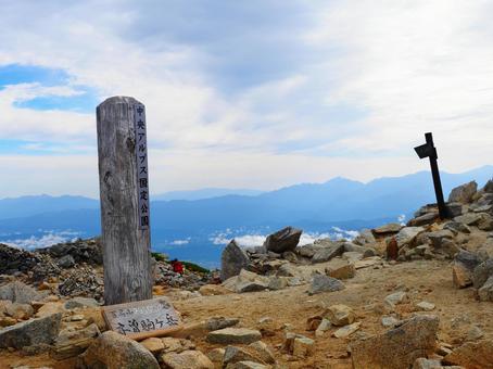 中央アルプス・木曽駒ヶ岳山頂 中央アルプス・木曽駒ヶ岳山頂 木曽駒ヶ岳,駒ヶ岳,山頂の写真素材