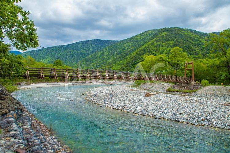 長野県　新緑の上高地　梓川　 上高地,長野,風景の写真素材