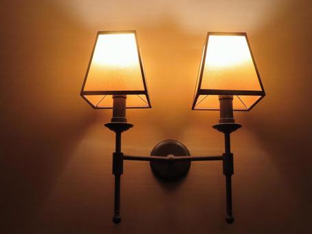 ルームライト ライト,灯り,モノクロの写真素材