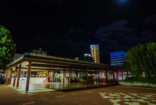 【鳥取】夜の鳥取駅の写真