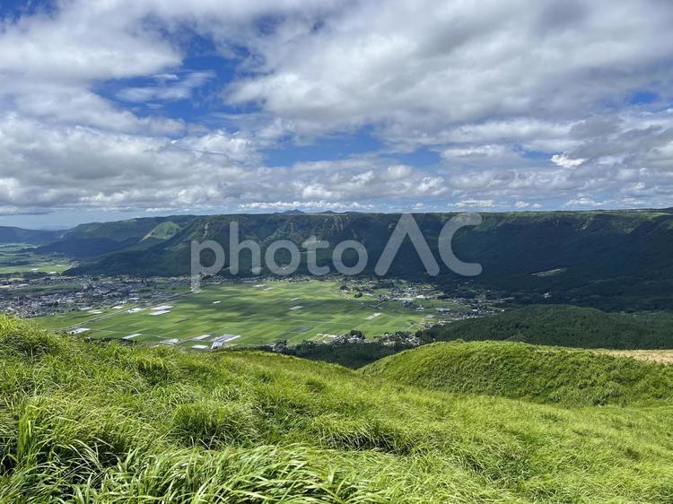 大観峰から見る外輪山の風景 大観峰,風景,眺望の写真素材