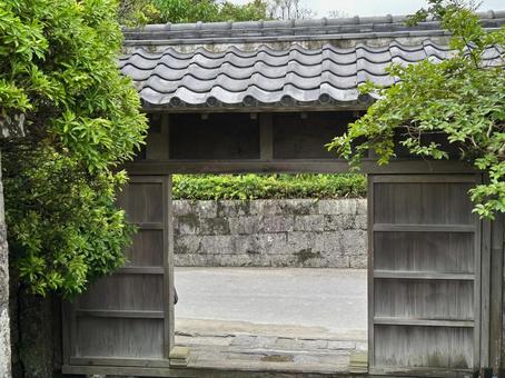 腕木門 知覧武家屋敷 腕木門 知覧武家屋敷 知覧武家屋敷,薩摩藩,武家屋敷の写真素材