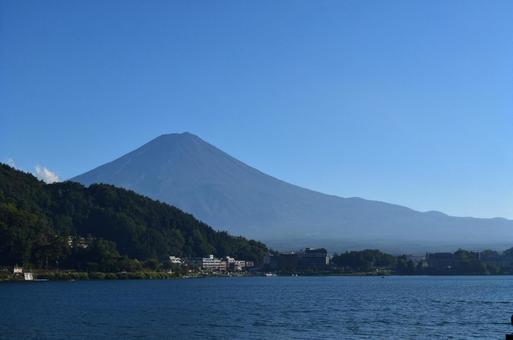Lake Yamanaka, JPG