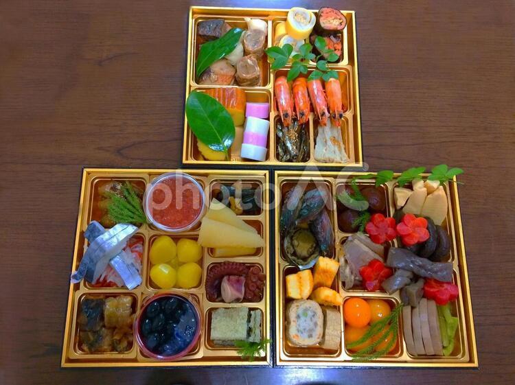 デパートのおせち料理 おせち,お正月,料理の写真素材
