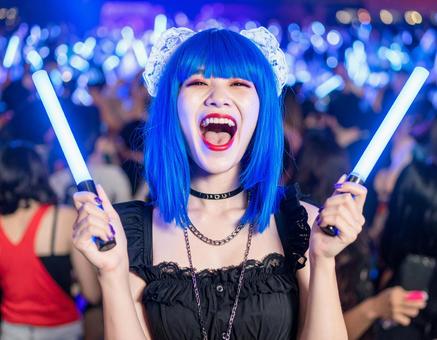 地雷系女子・推しに合う「愛と元気を貰う」 地雷系女子・推しに合う「愛と元気を貰う」 地雷系,推し活,女子の写真素材
