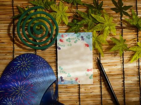 夏のはがきを書く.3 残暑お見舞い,絵葉書,はがきの写真素材