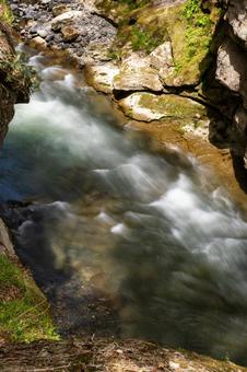 Spring at Rairaikyo Gorge (53), JPG