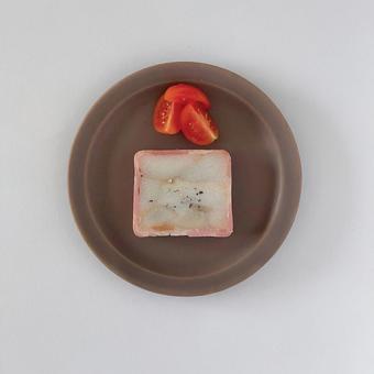 燻製里芋とベーコンのテリーヌ 燻製里芋とベーコンのテリーヌの写真