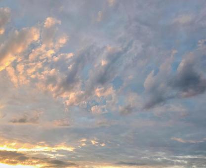 夕方の空 夕方の空の写真