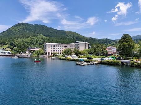 芦ノ湖海賊船から眺める箱根町港 芦ノ湖海賊船から眺める箱根町港 箱根町港,箱根海賊船,遊覧船の写真素材