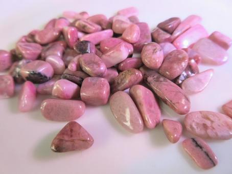 ロードナイト(サザレ石) ロードナイト,薔薇輝石,サザレ石の写真素材