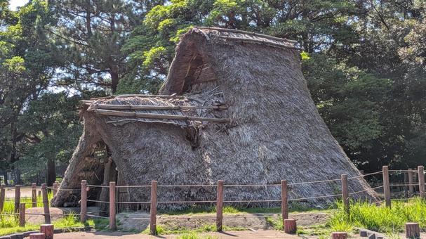 縄文時代の竪穴式住居 縄文時代の竪穴式住居の写真