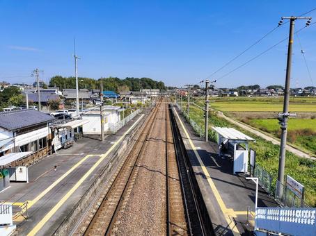 関西本線井田川駅跨線橋から見る加佐登方面 jr関西本線,井田川駅,線路の写真素材