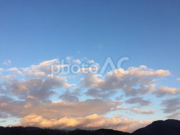 夕暮れ きれい,ピンク,何人もありませんの写真素材