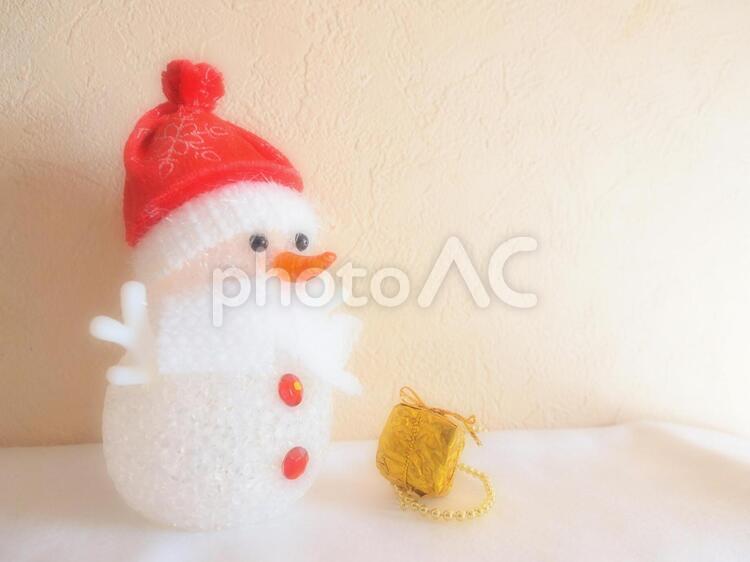 クリスマス雑貨　雪だるまオブジェ（ギフトボックス） 雑貨,クリスマス,冬の写真素材