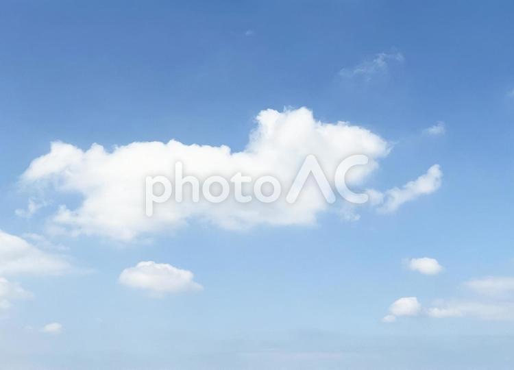 かわいい雲 空,雲,青空の写真素材