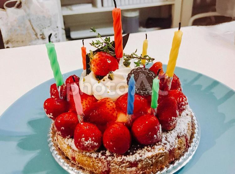 東京、ケーキ屋さんのイチゴタルト 東京,イチゴタルト,タルトの写真素材