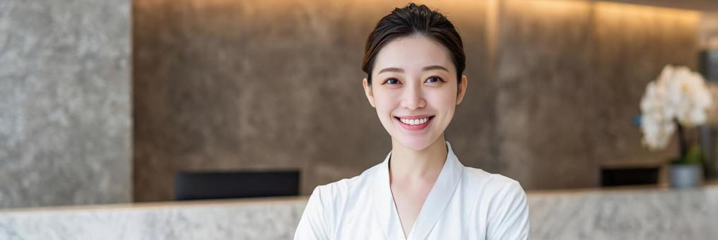 笑顔の美容外科医の女性ドクター01の写真
