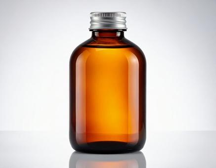 溶剤の入っている薬のビンの写真