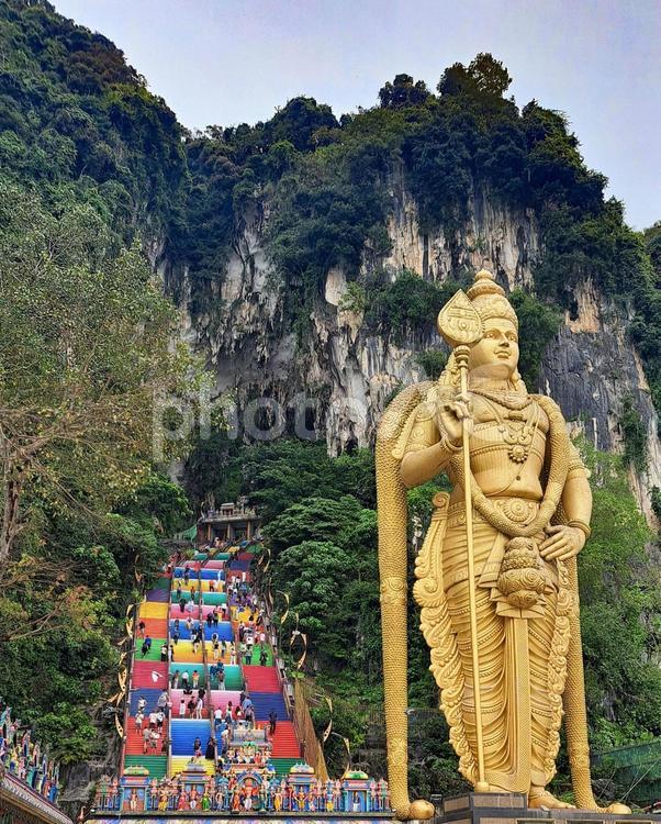 マレーシア　バトゥ洞窟 バトゥ洞窟,クアラルンプール,マレーシアの写真素材