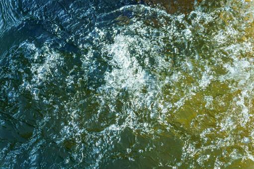 激しく流れる水流 激しく流れる水流 水,水面,自然の写真素材