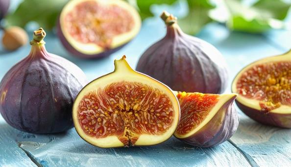 秋の味覚　いちじく　実　断面　切り口の写真