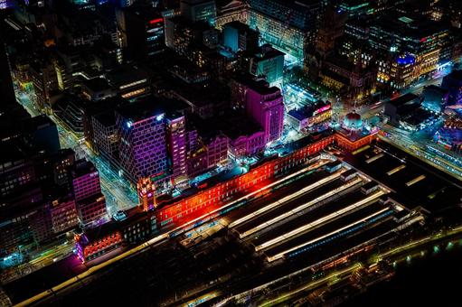 メルボルン駅の夜景 メルボルン,オーストラリア,夜景の写真素材