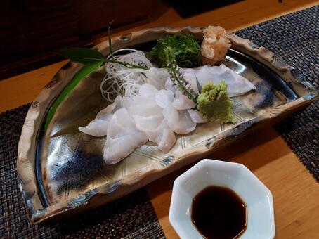 魚の刺身 魚の刺身の写真