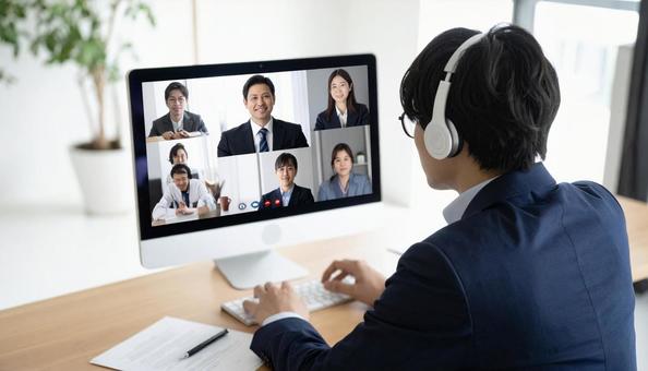 オンライン面接の写真