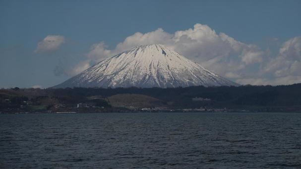羊蹄山と洞爺湖 羊蹄山と洞爺湖 羊蹄山,洞爺湖,風景の写真素材