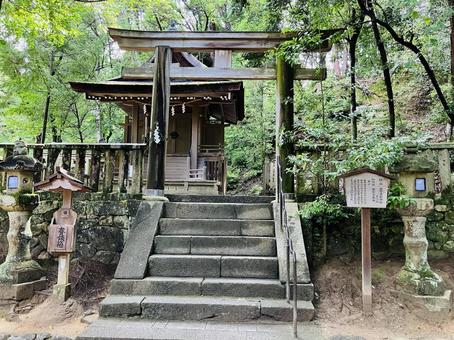 石上神宮 出雲建雄神社 猿田彦神社 石上神宮 出雲建雄神社 猿田彦神社 石上神宮,奈良県天理市,十六社の写真素材