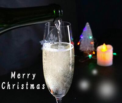 クリスマス（シャンパン）英文字 クリスマス,シャンパン,注ぐの写真素材