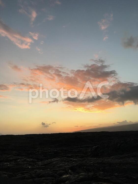 ハワイ島で見た夕焼け 夕焼け,夕陽,日暮れの写真素材