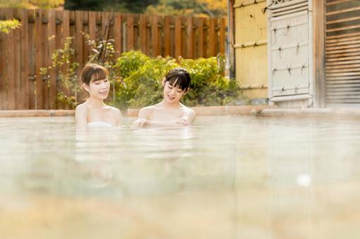 温泉女子イメージ 温泉女子イメージ 女性,温泉,人物の写真素材