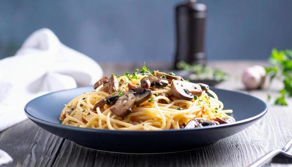 キノコのクリームパスタの写真