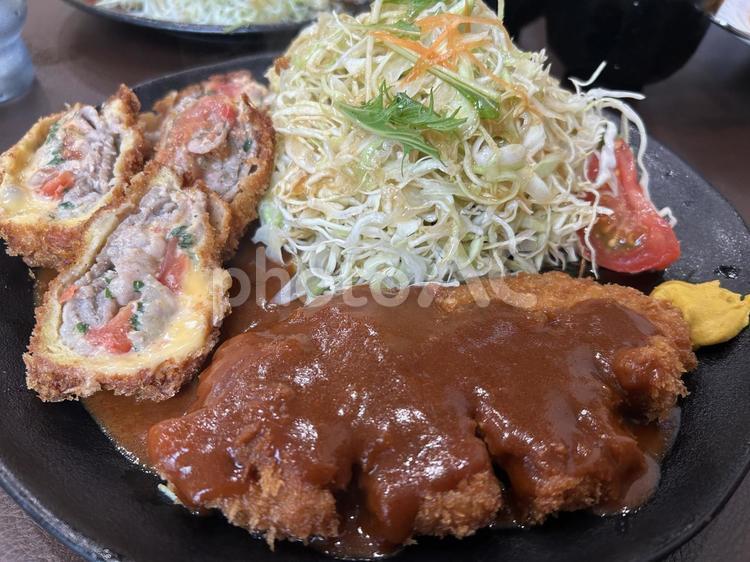 とんかつ定食 とんかつ,洋食,ロースの写真素材