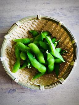 夏の食卓。枝豆。 夏の食卓。枝豆。の写真