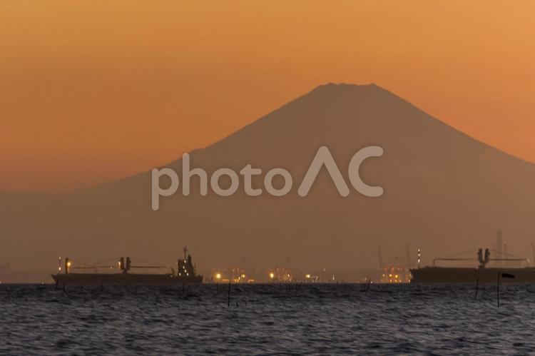 富士山 海岸,たそがれ,木更津の写真素材