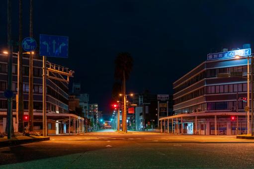 夜の南宮崎駅前 夜,夜景,都市の写真素材