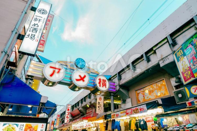 【東京】上野駅(アメ横)周辺 上野,東京,上野駅の写真素材