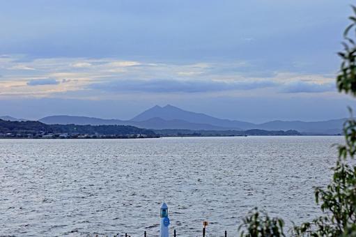 「道の駅たまつくり」からの霞ヶ浦の眺望 「道の駅たまつくり」からの霞ヶ浦の眺望の写真