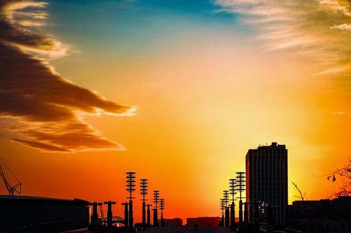 お台場の夕焼け空 お台場の夕焼け空 夕焼け,空,雲の写真素材