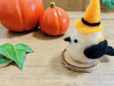ハロウィンのシマエナガ ハロウィンのシマエナガの写真