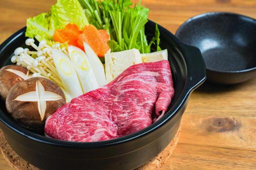 すき焼き 食材盛り付け すき焼き,和牛,牛肉スライスの写真素材