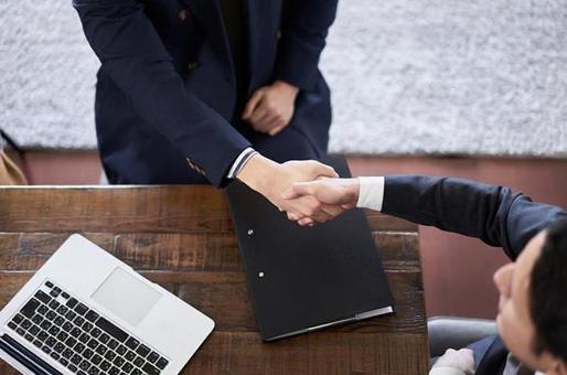 Asian businessman shaking hands, व्यवसायी, हाथ मिलाना, बैठक, JPG