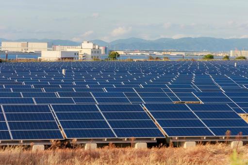 太陽光パネルの広がり 太陽光パネルの広がり 太陽光,パネル,発電の写真素材