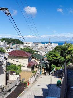 追浜の丘から見る夏島方面と対岸房総を遠望 追浜の丘から見る夏島方面と対岸房総を遠望 追浜,夏島町,横須賀市の写真素材