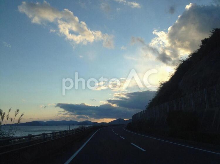 日南海岸からの夕焼け オレンジ,デート,ドライブの写真素材